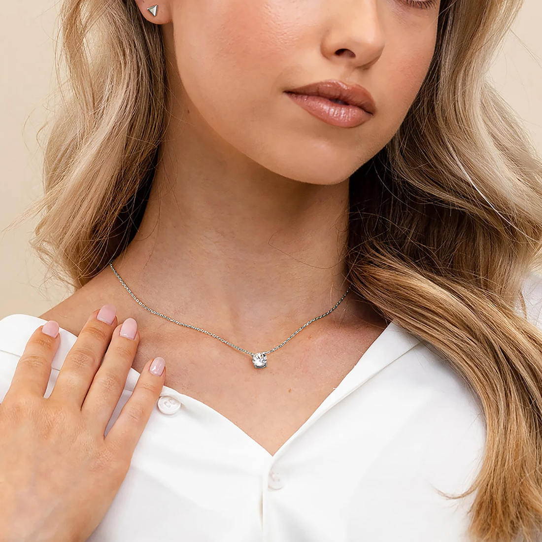 Pure Glow Necklace